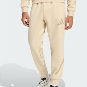 Adidas Men Z.N.E Pants Warm Sandstone Size 2XL JW4725